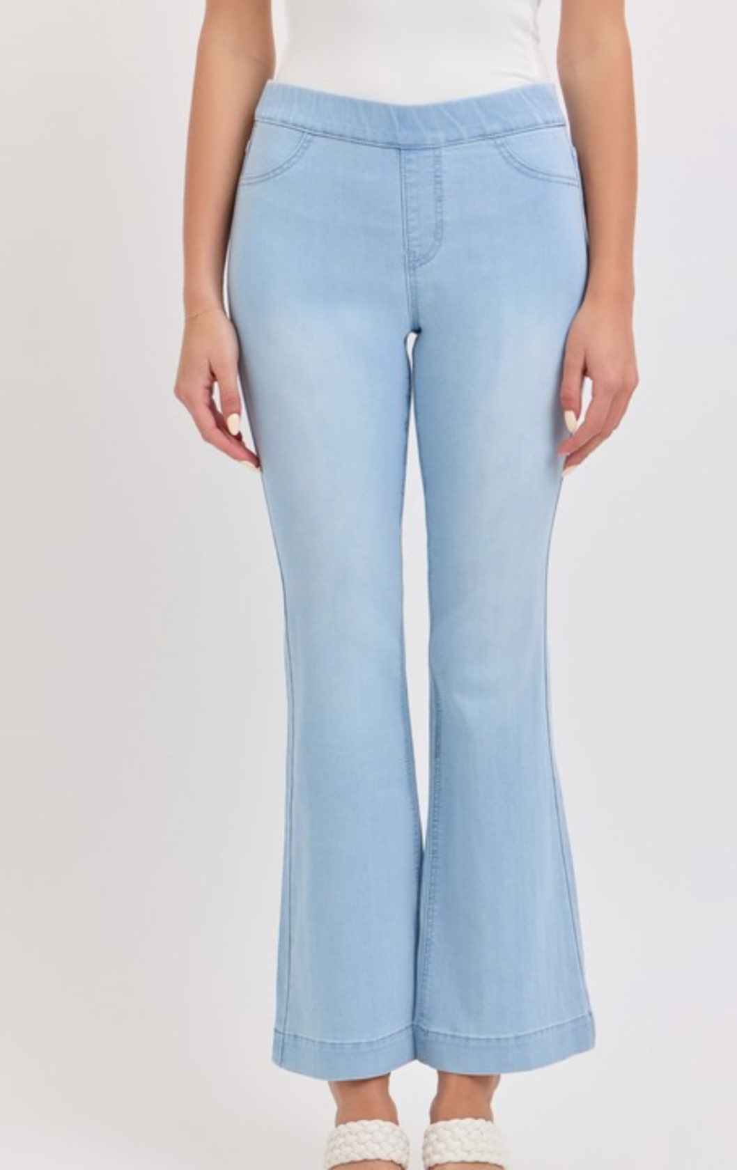 Cello 30” Light Midrise Flares