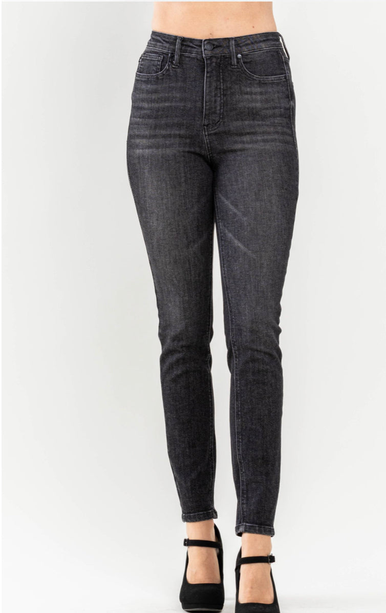 Judy Blue Tummy Control Jeans